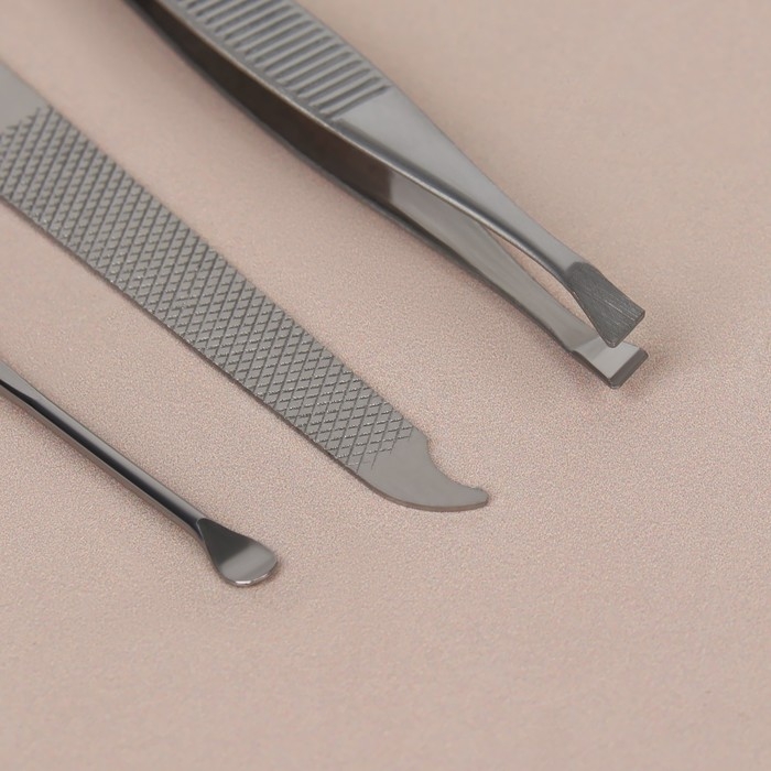 Набор маникюрный, 5 предметов, в чехле, цвет чёрный