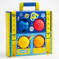 Набор развивающих тактильных мячиков «Чемоданчик», с пищалкой, 4 шт, Крошка Я Набор развивающих тактильных мячиков «Чемоданчик», с пищалкой, 4 шт, Крошка Я