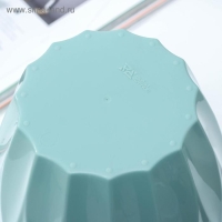 Кашпо для цветов со вставкой «Флюте», 1,9 л, цвет нефрит Кашпо для цветов со вставкой «Флюте», 1,9 л, цвет нефрит