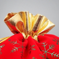 Мешочек подарочный замша &laquo;Подарочки&raquo;, снежинки, тиснение, 30 х 40 см +/- 1.5 см, Новый год