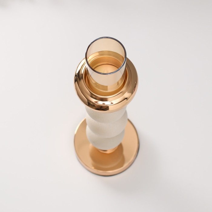 Подсвечник металл, пластик на 1 свечу Подсвечник металл, пластик на 1 свечу "Нега" d=5 см беж с золотом 10х10х29 см