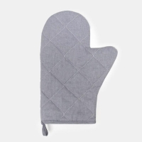 Варежка-прихватка "Доляна" Львы 20х28см,габардин, 35% х/л, 65% п/э, ватин 250г/м2 Варежка-прихватка "Доляна" Львы 20х28см,габардин, 35% х/л, 65% п/э, ватин 250г/м2