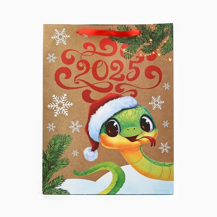 Пакет подарочный новогодний крафтовый вертикальный &laquo;Змея 2025&raquo;, L 31 х 40 х 11.5 см, Новый год