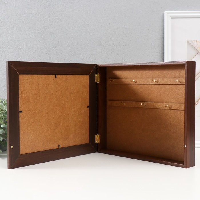 Ключница "Белые цветы" венге 26х31 см МИКС