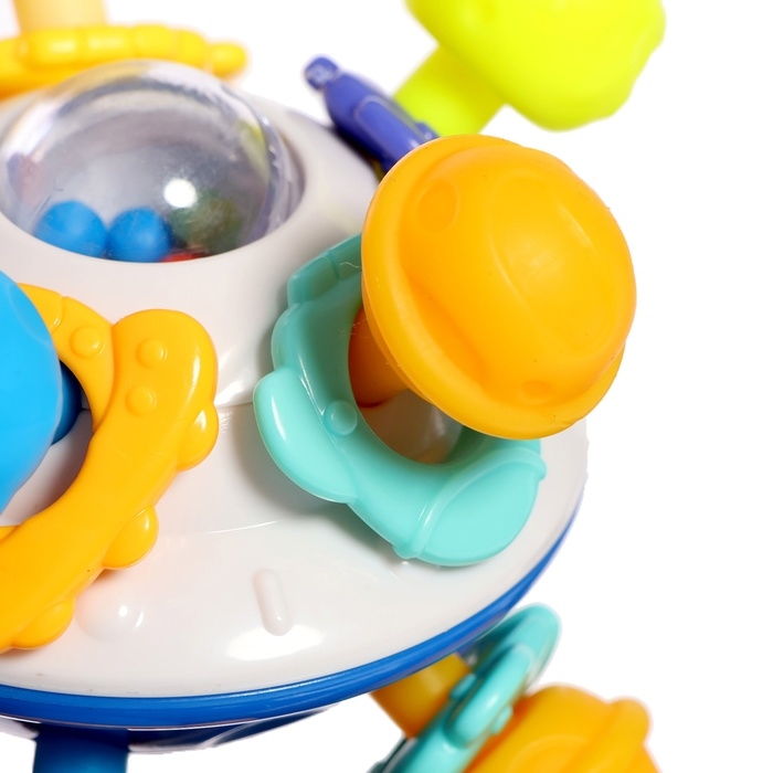 Погремушка с прорезывателем «Летающая тарелка» Погремушка с прорезывателем «Летающая тарелка»