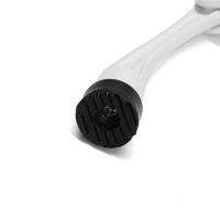 Фиксатор дверной "АЛЛЮР" КН-130 WW, "козья ножка", белый Фиксатор дверной "АЛЛЮР" КН-130 WW, "козья ножка", белый