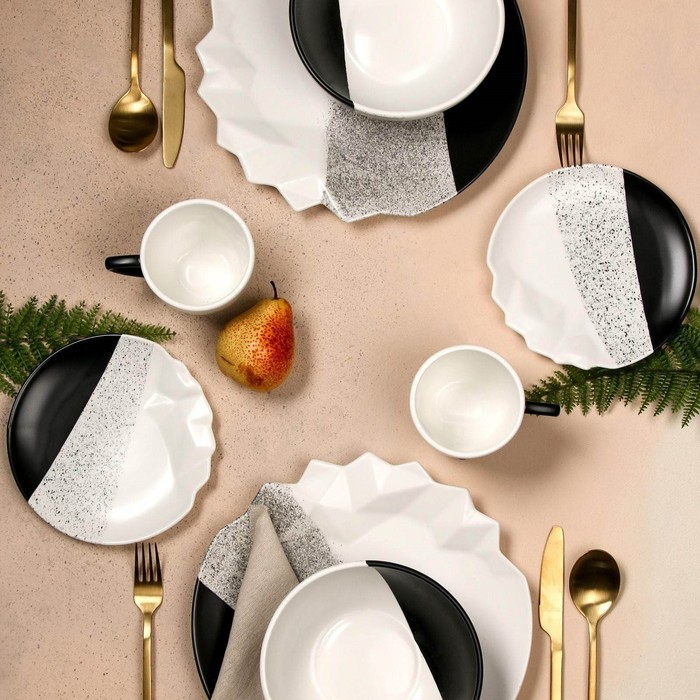 Тарелка керамическая &laquo;Снежные горы&raquo;, 27 см, цвет чёрно-белый