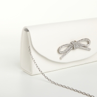 Сумка-клатч на магните, цвет белый Сумка-клатч на магните, цвет белый