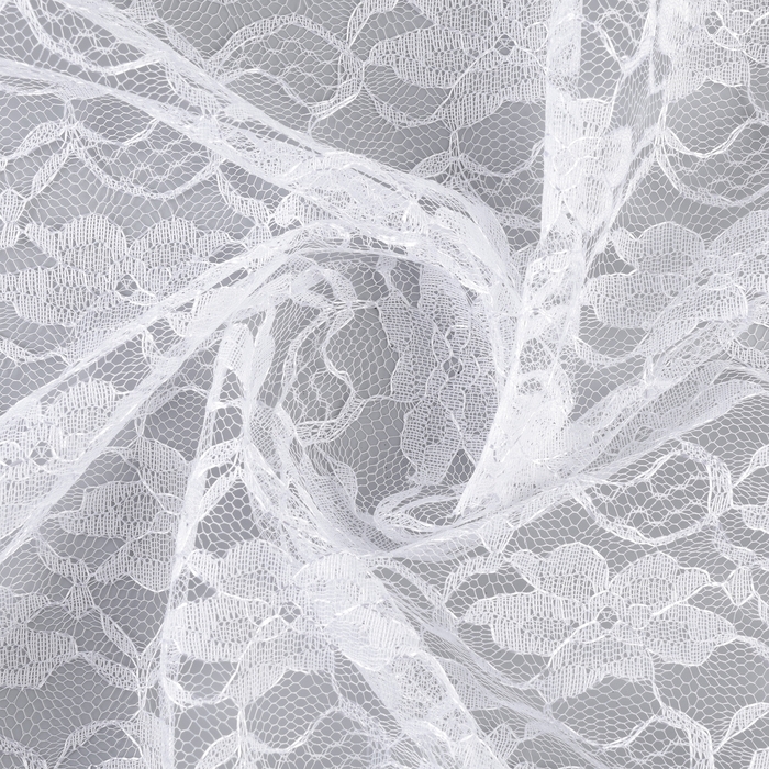 Лоскут гипюра, крупные цветы, белый, 150 &times; 160 см