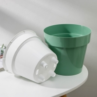 Кашпо для цветов со вставкой &laquo;Порто&raquo;, 2,4 л, цвет нефритовый