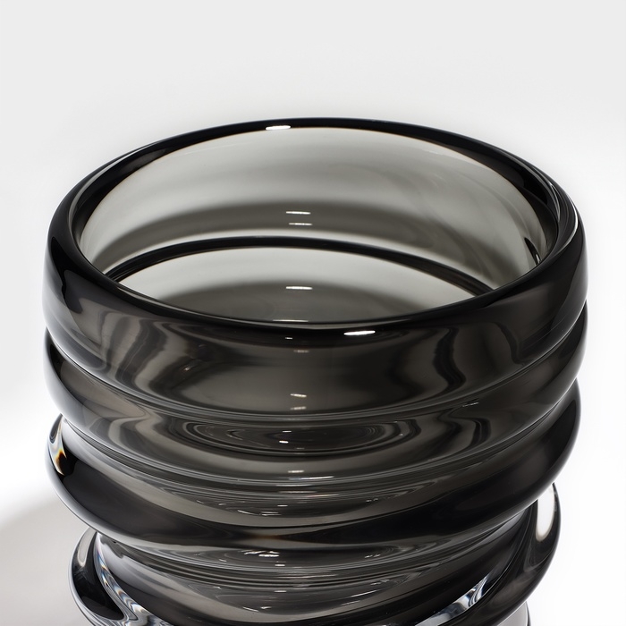Ваза для цветов «Пилея» из прозрачного черного стекла 20 х 18 х 18 см Ваза для цветов «Пилея» из прозрачного черного стекла 20 х 18 х 18 см