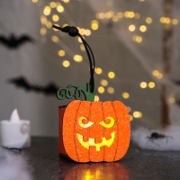 Декор с подсветкой &laquo;Тыква&raquo;, 5,5 &times; 6,5 &times; 7,5 см