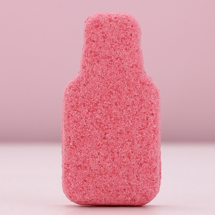 Бомбочка для ванны &laquo;С Новым Годом!&raquo;, 110 г, аромат земляники, Новый Год