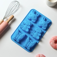 Форма для выпечки Доляна «Животные. Зоопарк», силикон, 26×17 см, 6 ячеек (7,2×6,4 см), цвет МИКС Форма для выпечки Доляна «Животные. Зоопарк», силикон, 26×17 см, 6 ячеек (7,2×6,4 см), цвет МИКС