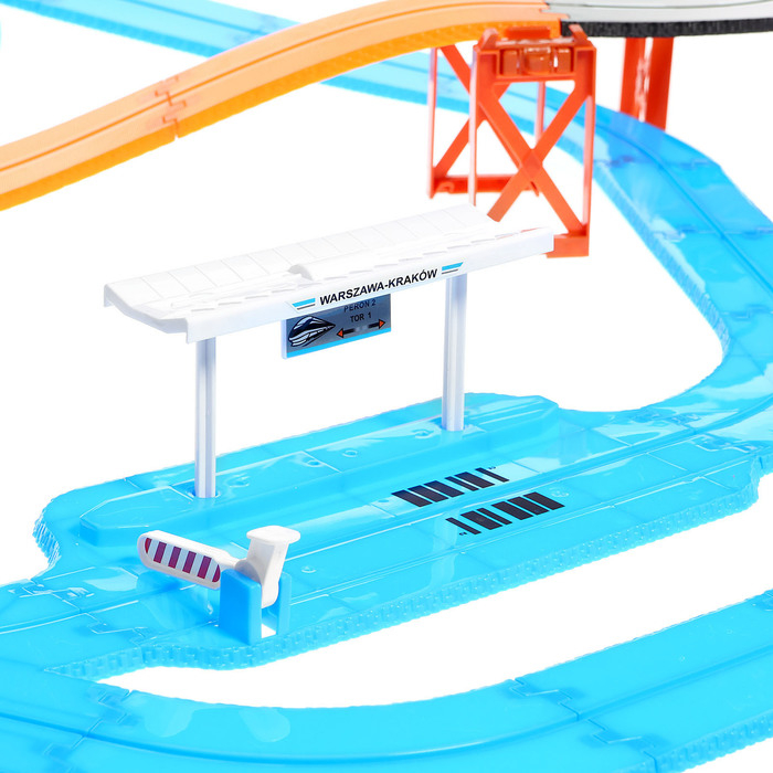 Автотрек железная дорога «Большое путешествие», с машинкой и поездом, перекресток, светофор Автотрек железная дорога «Большое путешествие», с машинкой и поездом, перекресток, светофор