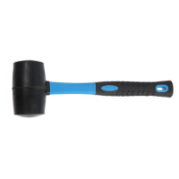 Киянка ТУНДРА, фиберглассовая рукоятка, черная резина, 650 г Киянка ТУНДРА, фиберглассовая рукоятка, черная резина, 650 г