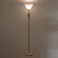 Торшер "Князь" 1х15Вт Е27 МОДЕЛЬ: BR 01028 белый Торшер "Князь" 1х15Вт Е27 МОДЕЛЬ: BR 01028 белый