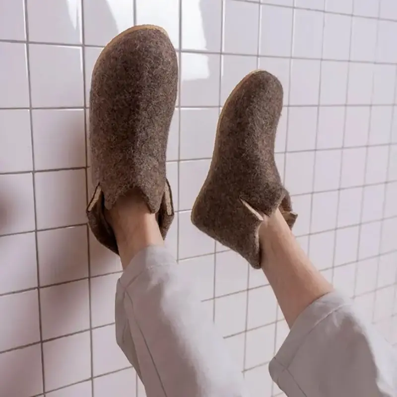 Домашние валенки Wild, серо-коричневые (натуральные), размер 35