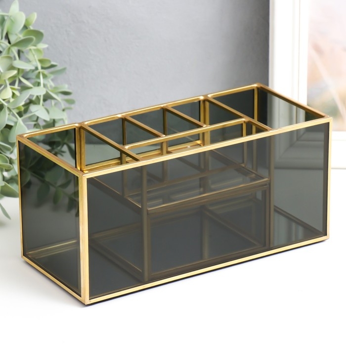 Шкатулка стекло для косметики и украшений с ящичком Шкатулка стекло для косметики и украшений с ящичком "Затемнённая" 10,3х10,3х23,3 см