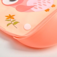 Нагрудник для кормления &laquo;Совушка&raquo; непромокаемый на кнопке, с супер-карманом