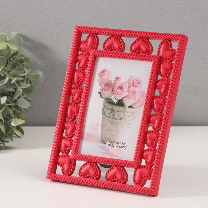 Фоторамка пластик 10х15 см "Сердечность" красная 22,5х17 см