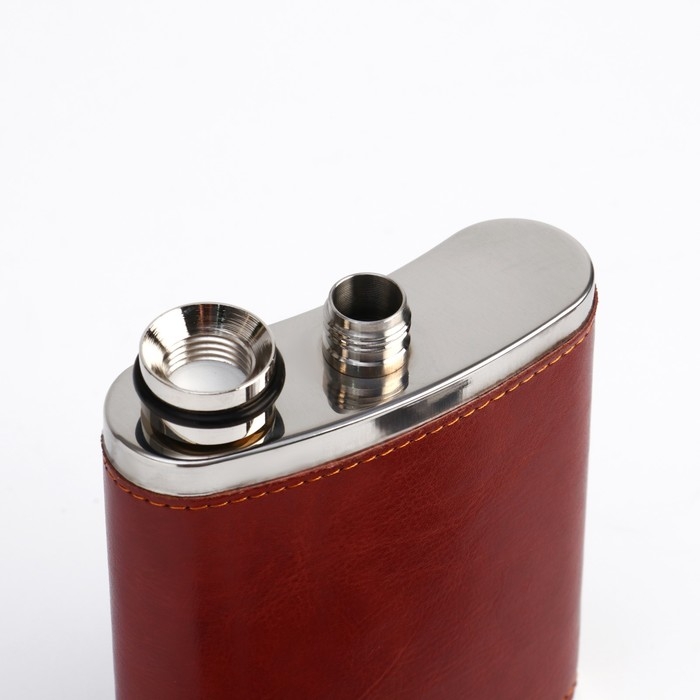 Фляжка для алкоголя и воды, нержавеющая сталь, чехол, 240 мл, 8 oz, 3 стопки и воронка Фляжка для алкоголя и воды, нержавеющая сталь, чехол, 240 мл, 8 oz, 3 стопки и воронка