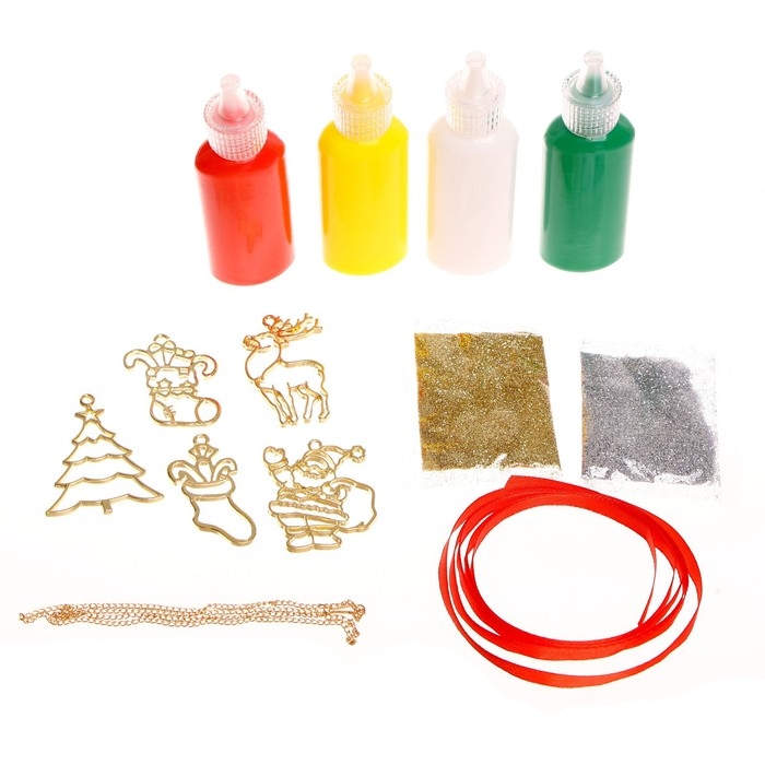 Набор для творчества &laquo;Раскрась витражики. Новогодние украшения на ёлку&raquo;