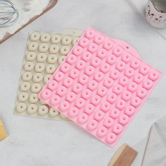 Форма для мармелада Доляна &laquo;Пончики&raquo;, силикон, 21,5&times;20 см, 64 ячейки (d=2 см), цвет МИКС