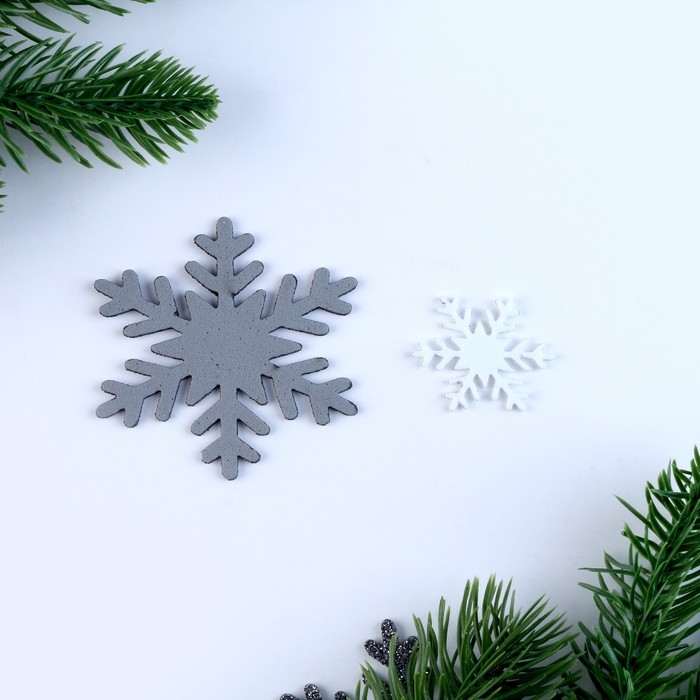 Декор &laquo;Снежинки&raquo; набор 12 шт., серебро