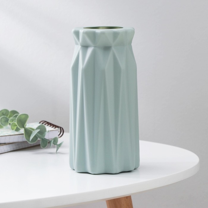 Ваза для цветов, 8,8×17,8 см, 750 мл, цвет МИКС Ваза для цветов, 8,8×17,8 см, 750 мл, цвет МИКС