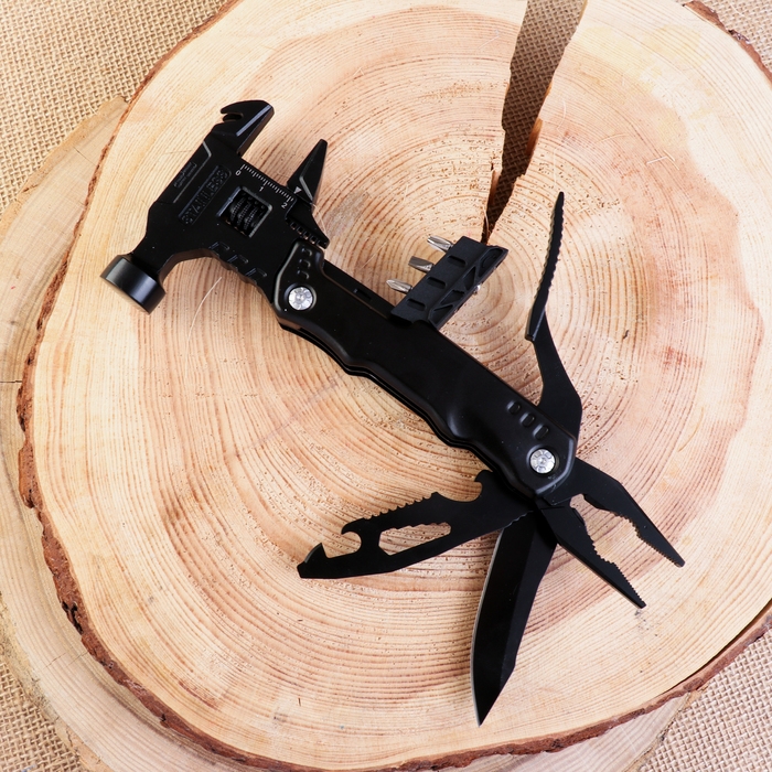 Мультитул 13в1 с плоскогубцами и разводным ключом, черный Мультитул 13в1 с плоскогубцами и разводным ключом, черный