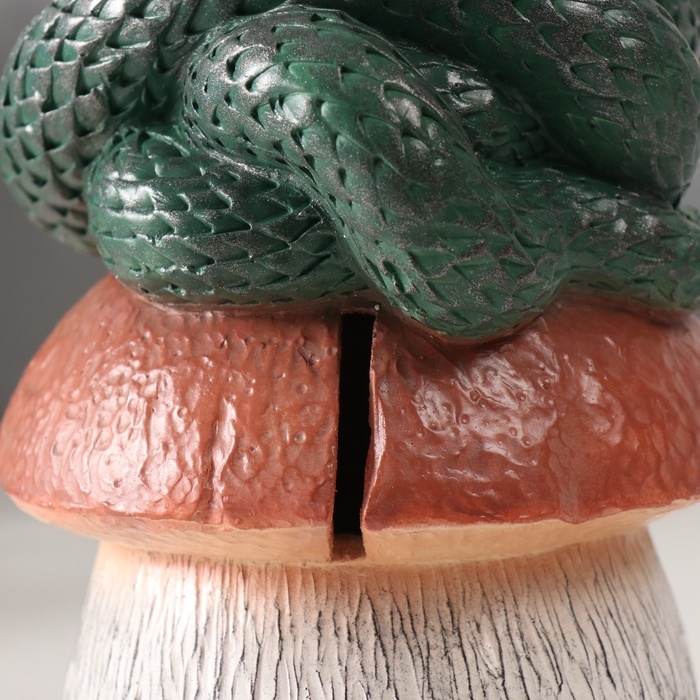 Копилка Копилка "ЗМЕЙКА НА ГРИБЕ" 11 х11 х 18 см.