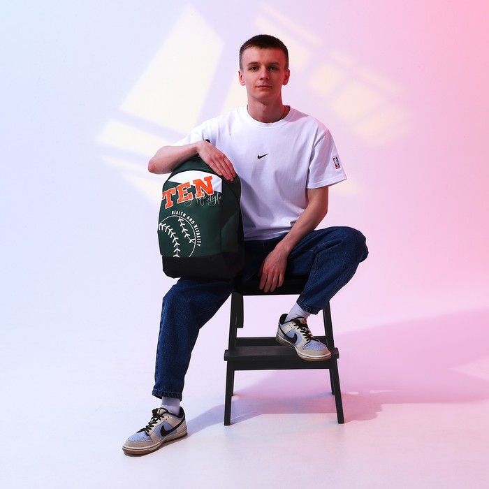 Рюкзак школьный текстильный Tennis, 46х30х10 см, вертикальный карман, цвет зелёный Рюкзак школьный текстильный Tennis, 46х30х10 см, вертикальный карман, цвет зелёный