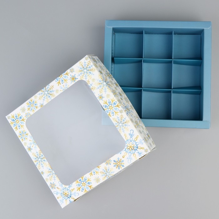 Коробка под 9 конфет &laquo;С Новым годом&raquo;, снежинки, 14.7 х 14.7 х 3.5 см, Новый год
