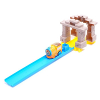 Железная дорога &laquo;Пиратские истории&raquo;, работает от батареек, 90 деталей