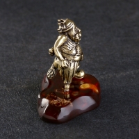 Сувенир "Кот Пират", латунь, янтарь Сувенир "Кот Пират", латунь, янтарь