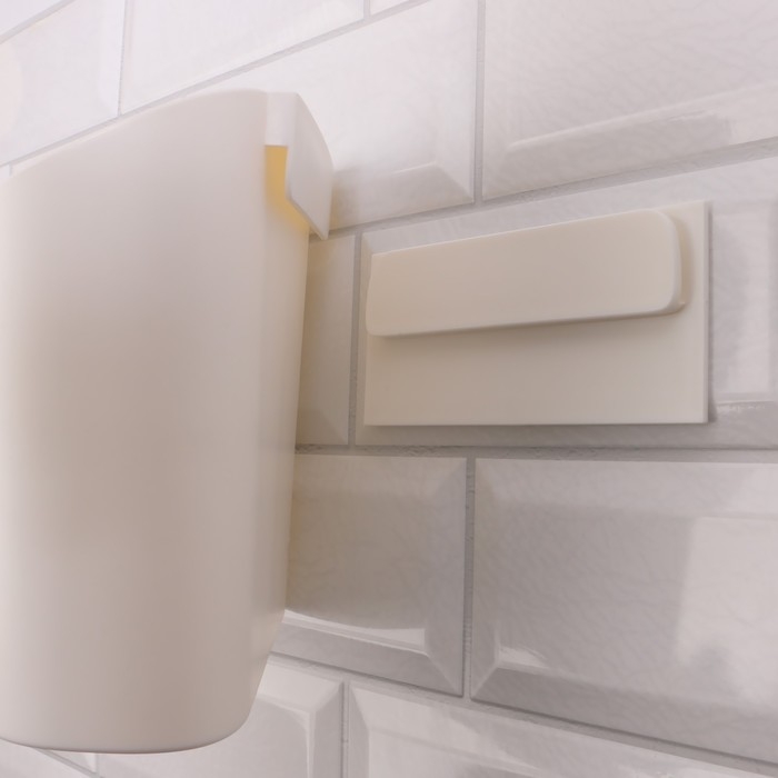 Органайзер для хранения &laquo;Нежность&raquo;, навесной, 2 секции, с клеевой основой, 16,7 &times; 6,9 см, цвет белый