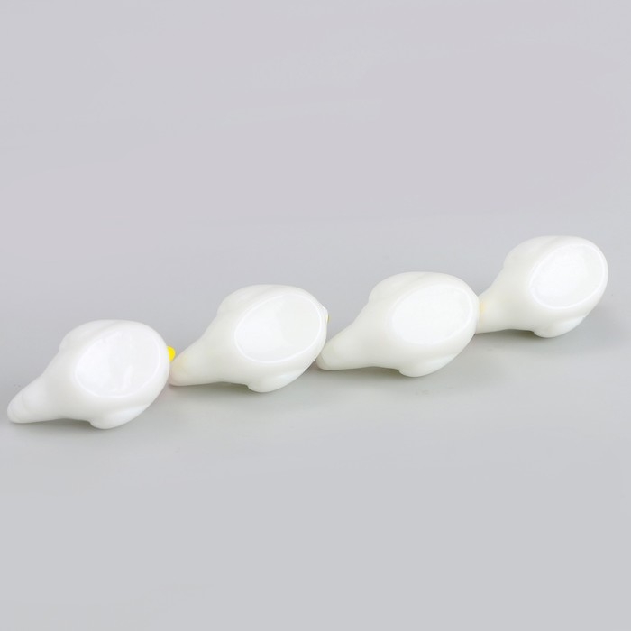 Миниатюра кукольная &laquo;Курочка&raquo;, набор 4 шт., размер 1 шт. &mdash; 1,1 &times; 2,1 &times; 2,5 см