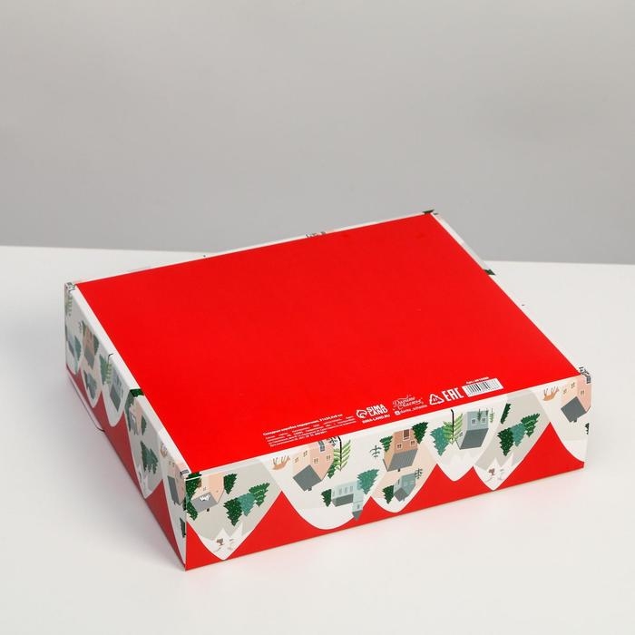 Коробка подарочная новогодняя складная &laquo;Новогодние истории&raquo;, 31 х 24.5 х 8 см, Новый год