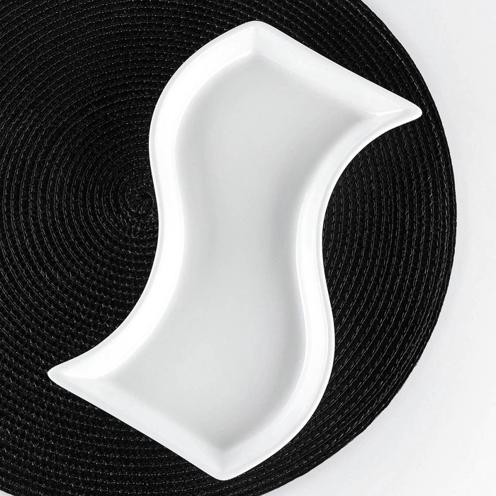 Блюдо фарфоровое Wilmax, 24&times;11 см, цвет белый