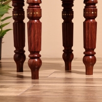 Столик кофейный 45х45х40 см, дерево шишам