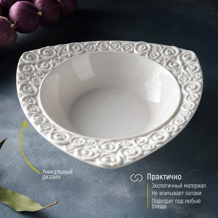 Салатник фарфоровый Magistro &laquo;Роза Бланш&raquo;, 740 мл, d=25 см, цвет белый