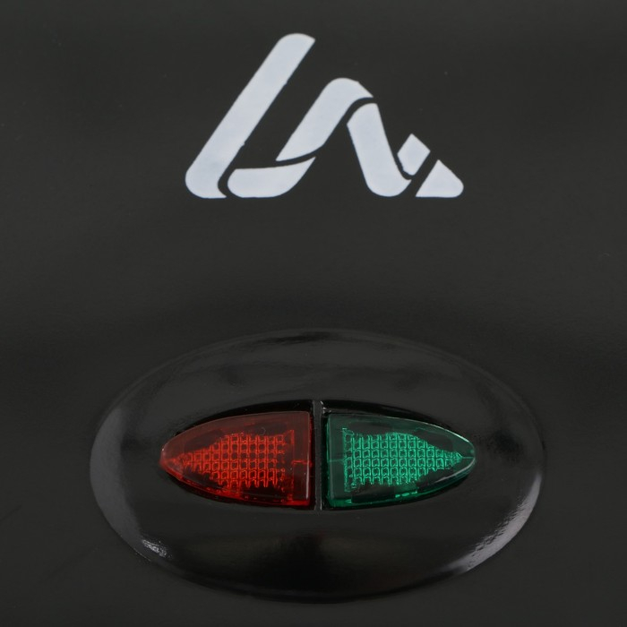 Электровафельница Luazon LT-08, 750 Вт, орешки, антипригарное покрытие, черная