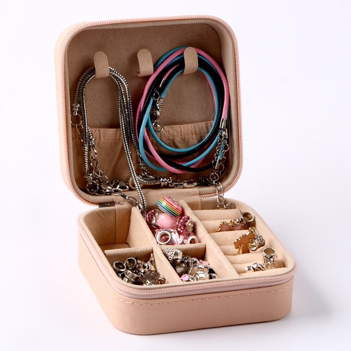 Набор для создания детской бижутерии в шкатулке &laquo;Розовые нежности&raquo;