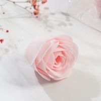 Мыльные лепестки "Разноцветные розы" набор 15 шт 5х16х13,6 см Мыльные лепестки "Разноцветные розы" набор 15 шт 5х16х13,6 см