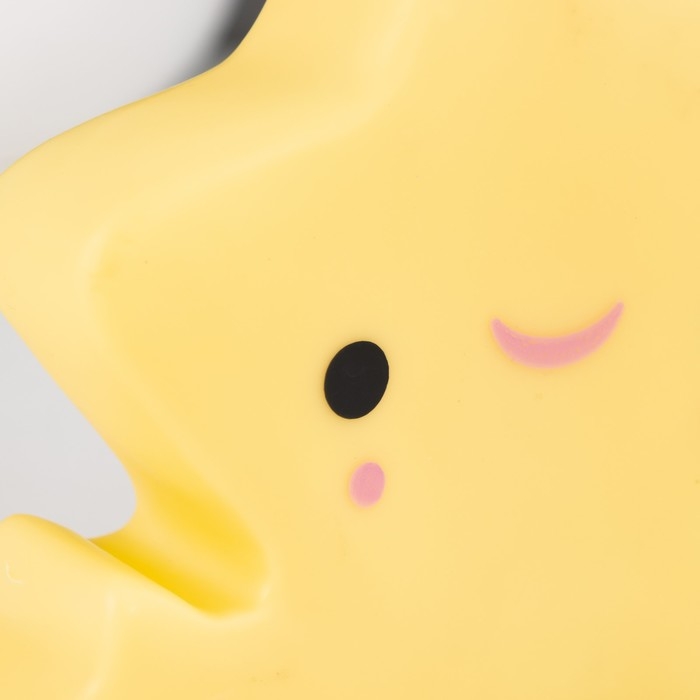 Ночник Ночник "Звезда" LED жёлтый 14,5х3х12 см RISALUX