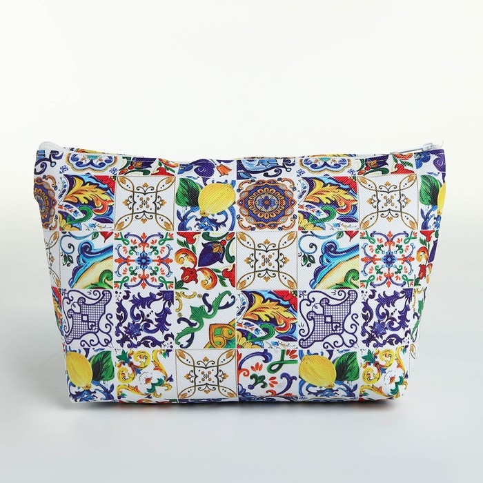 Косметичка на молнии, цвет белый/разноцветный Косметичка на молнии, цвет белый/разноцветный