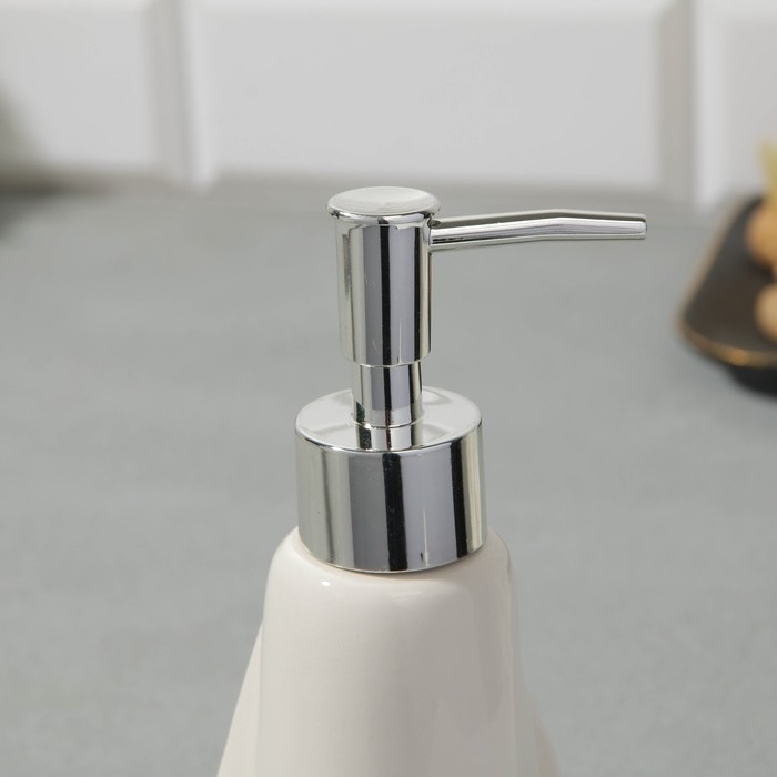 Набор: дозатор, стакан, мыльница &laquo;Белый&raquo;