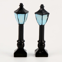 Миниатюра кукольная «Городской фонарь», набор 2 шт., размер 1 шт. — 1,2 × 1,2 × 5,5 см Миниатюра кукольная «Городской фонарь», набор 2 шт., размер 1 шт. — 1,2 × 1,2 × 5,5 см