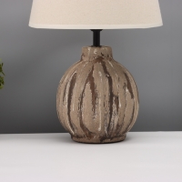 Лампа настольная "Луиза" 1х40Вт Е27 кофе со сливками 25х25х38,,5см Лампа настольная "Луиза" 1х40Вт Е27 кофе со сливками 25х25х38,,5см